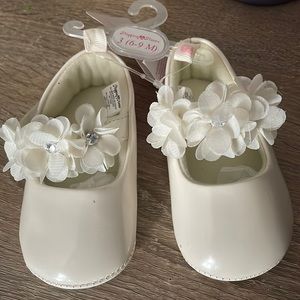 Brand new floral baby dressing shoes